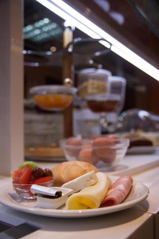 Hotel Thermaikos Korinós エクステリア 写真